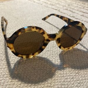 Lowercase Dakota Tortoise Round Sunglasses